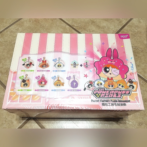 Soap Studio The Powerpuff Girls Pastry Factory Plush Ornament Pendant Box Set - Picture 1 of 4